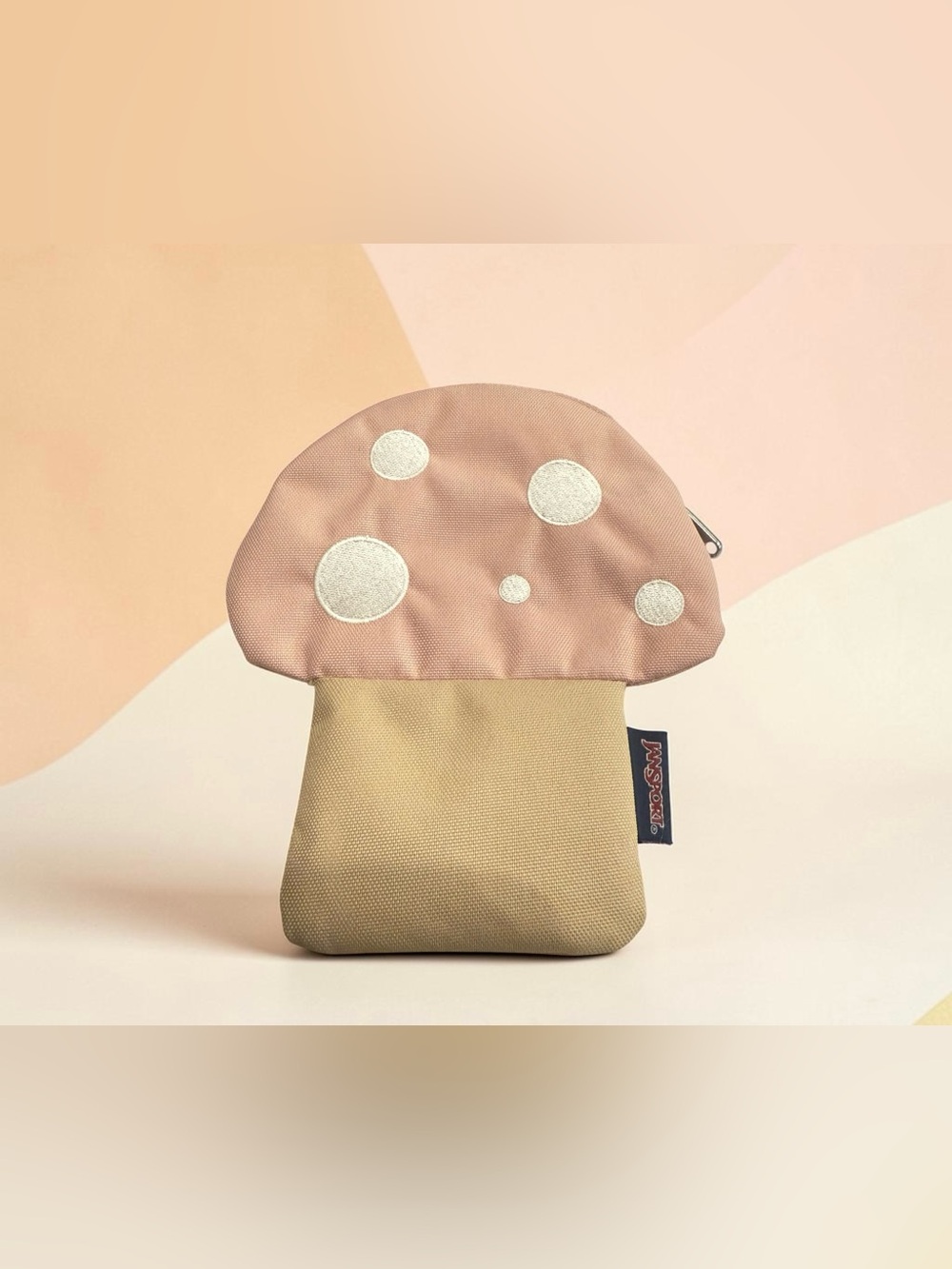 Jansport Mushroom Pouch Cargo in Pink 30.5 cubic inches